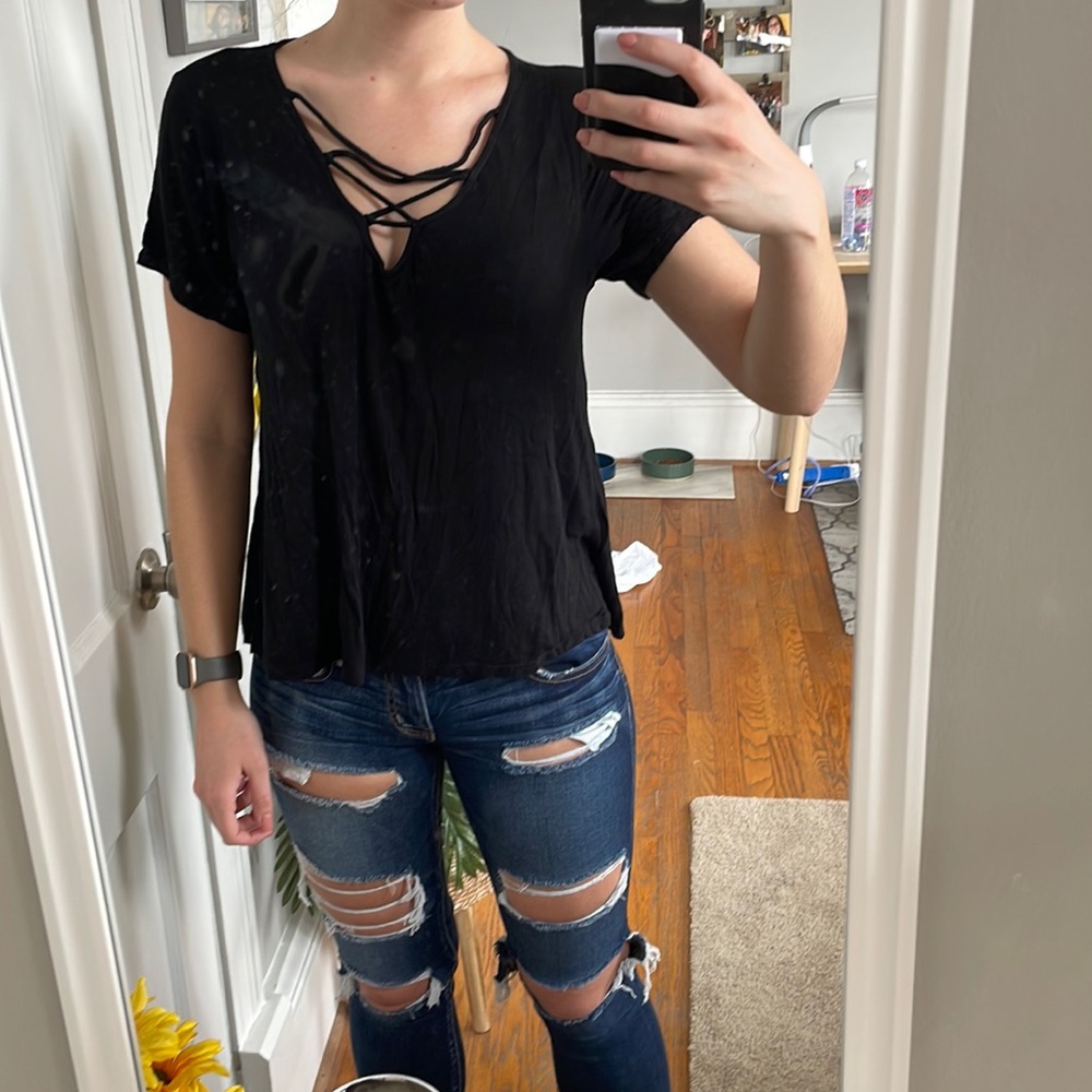black lace up tee